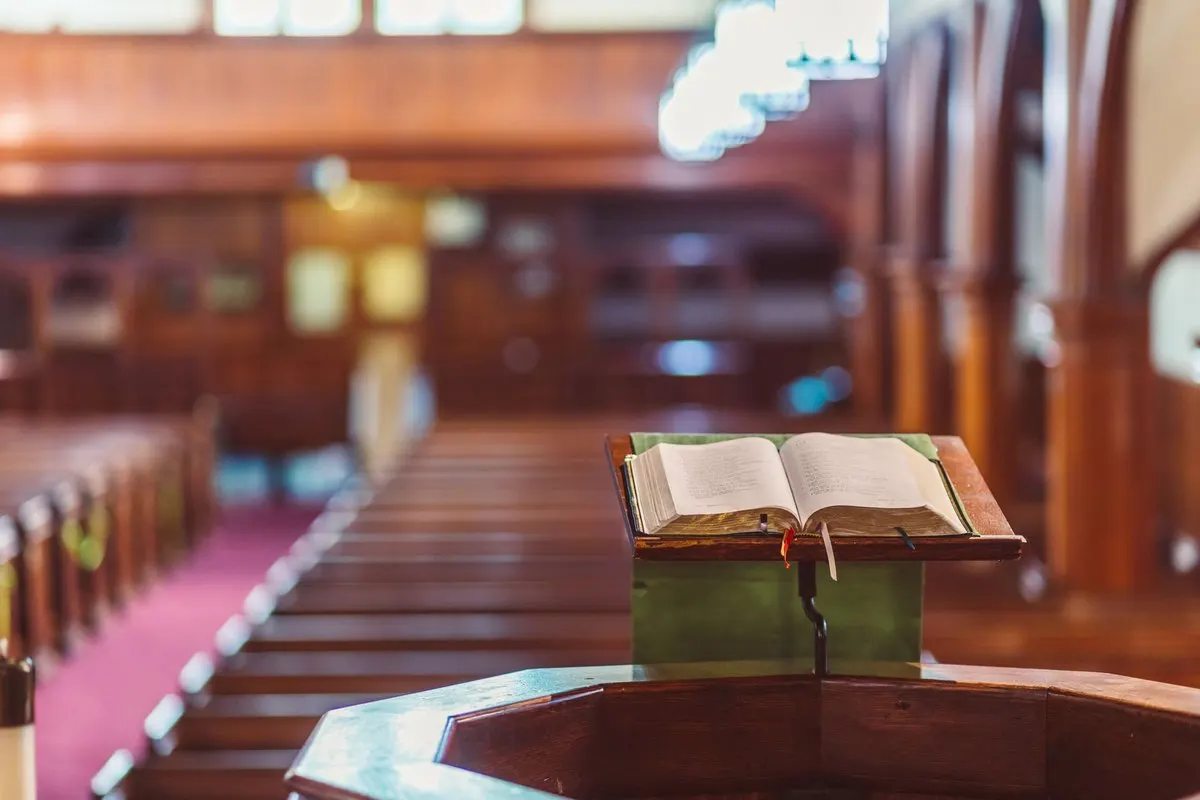 Cómo traducir sermones del inglés al español en vivo